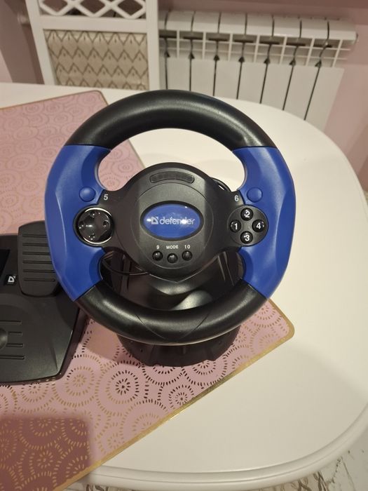 Игровой руль и педали Defender