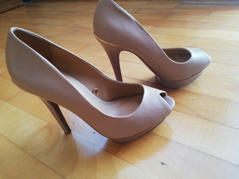 Buty straduvarius beż 38
