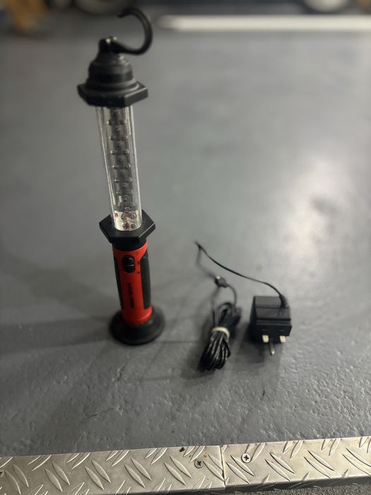 Lampa Robocza BLACK & DECKER 26 Led 12v 300mA