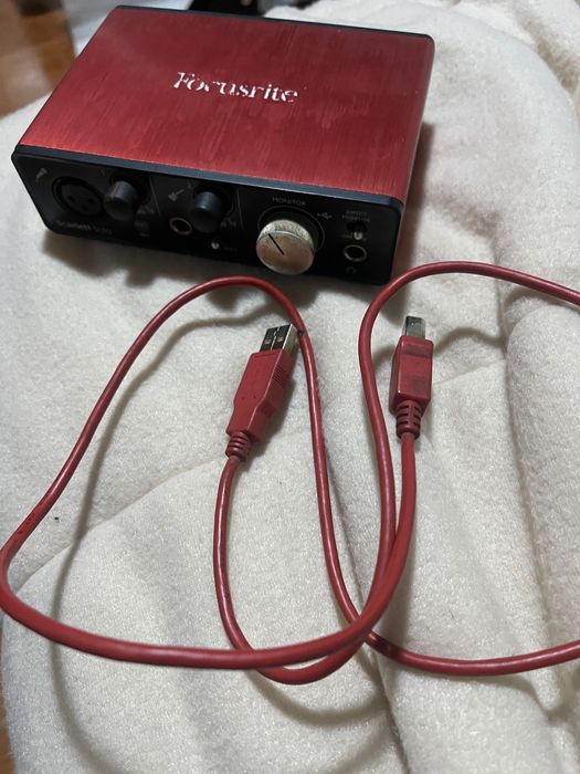 Interface de Áudio Focusrite Scarlett Solo 2ª Geração