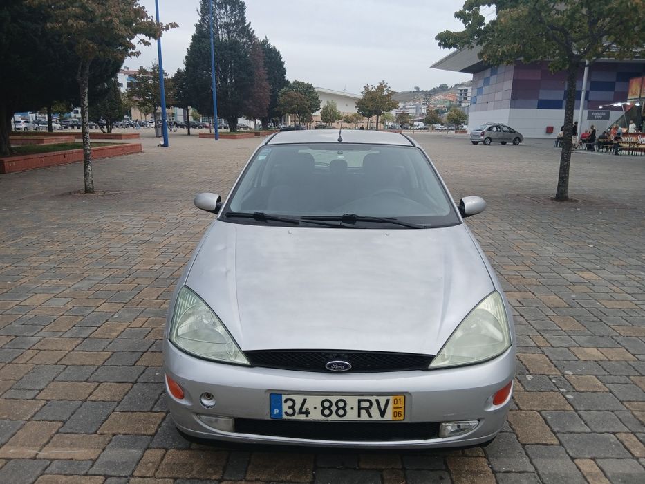 Ford Fucos 1.4 gasolina