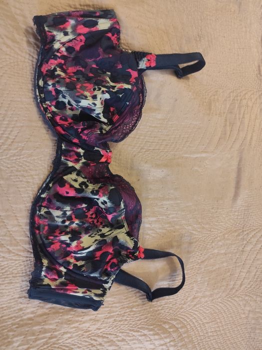 Biustonosz 75G George