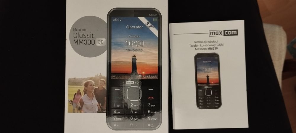 Maxcom MM30. Kartonik i instrukcja obsługi i telefon