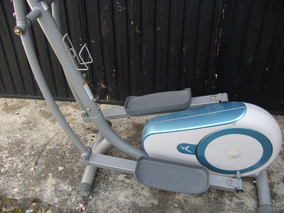 Para desocupar espaço vendo esta máquina musculação