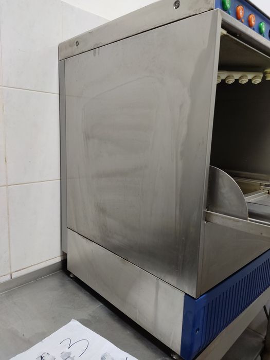 Продам посудомоечную машину SOWEBO