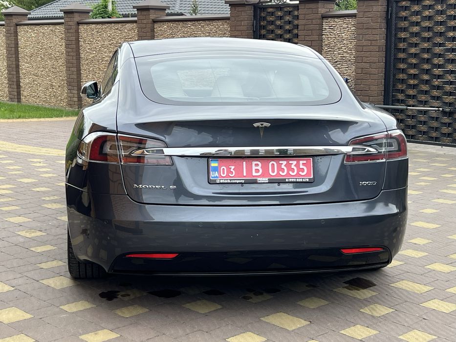 Tesla Model S 100D