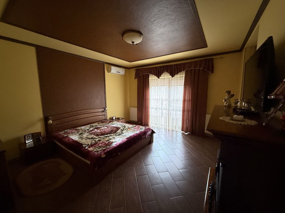 Продаж будинку з краєвидом. с.Оноківці