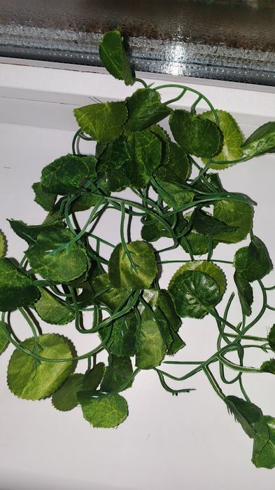 продам штучну лозу 2м.