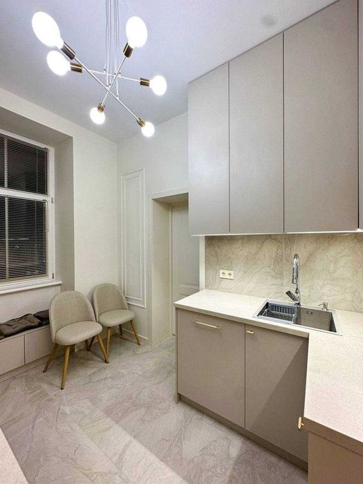 ПЕРША ЗДАЧА Оренда 2 кімнатної квартири ЦЕНТР вул. Наливайка