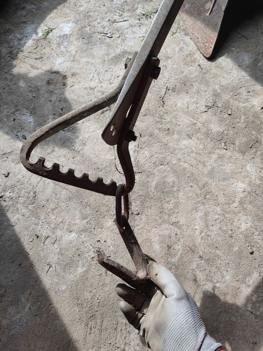 Pług konny 1-skibowy prawostronny