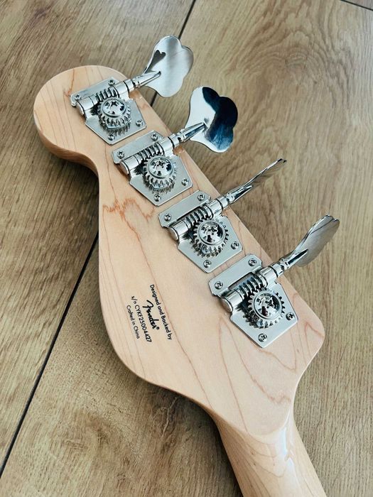 Squier Paranormal Rascal Bass HH MBK short scale