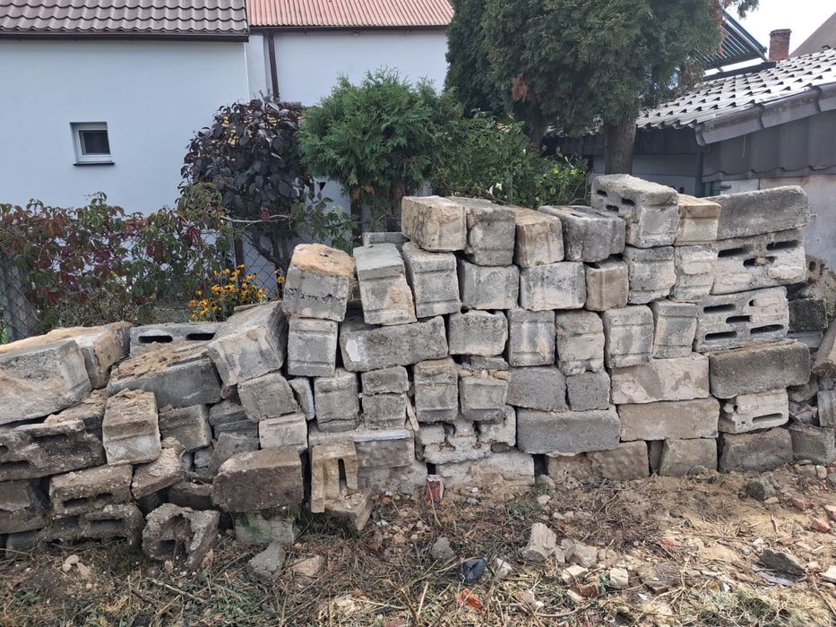 Oddam cale pustaki i gruz za darmo