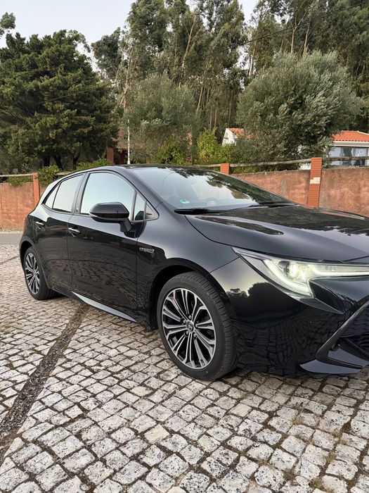 Toyota Corolla 1.8 Hybrid Team Deutschland 1.º Dono / Garantia 10 anos na marca / Full Extras — photo 3