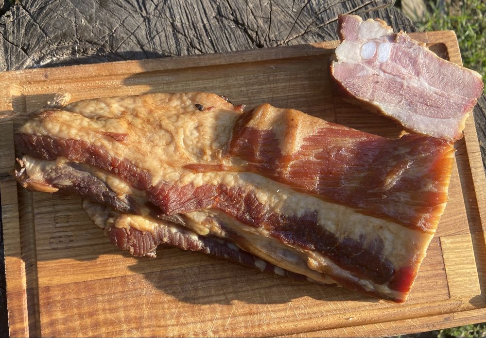 Шовдарь та Ребро копчено-варене Закарпатське