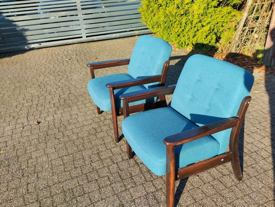 Fotele Chierowskiego z czasów PRL, odrestaurowane