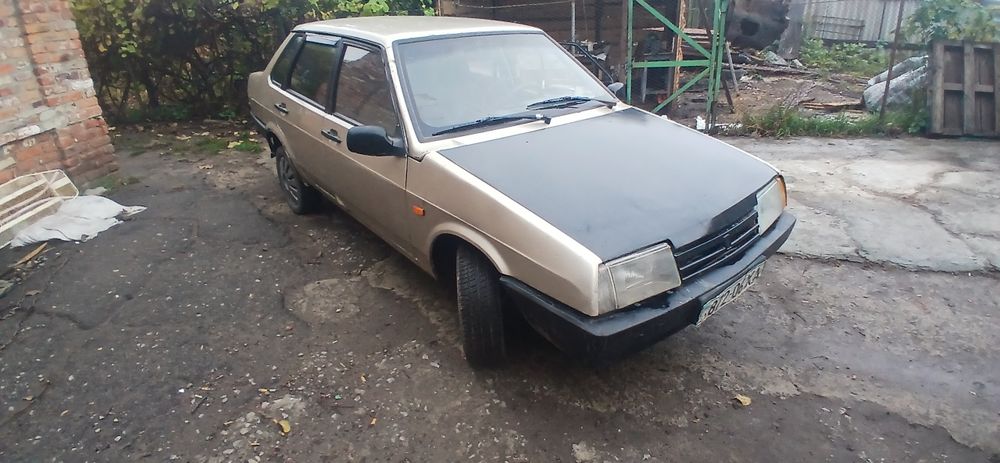 Продам ваз 21099
