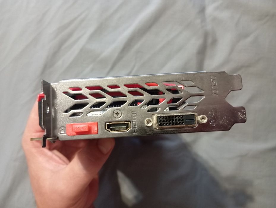 Продам відеокарту GTX 1050Ti Gaming X 4GB