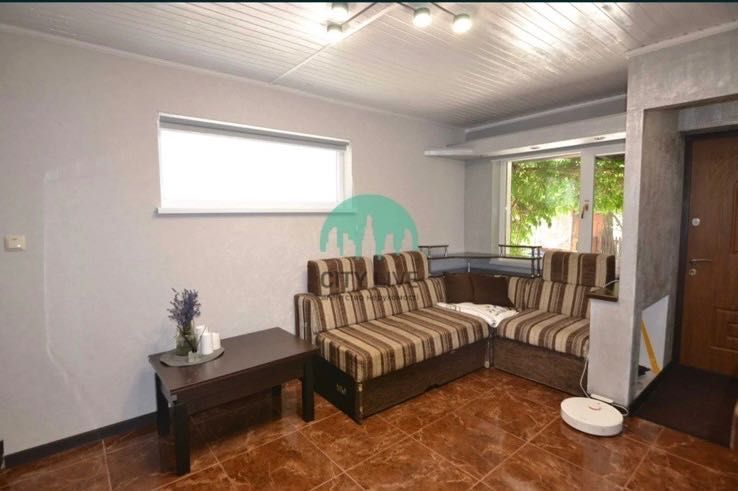 Здається в оренду двоповерховий будинок у, м. Косів .