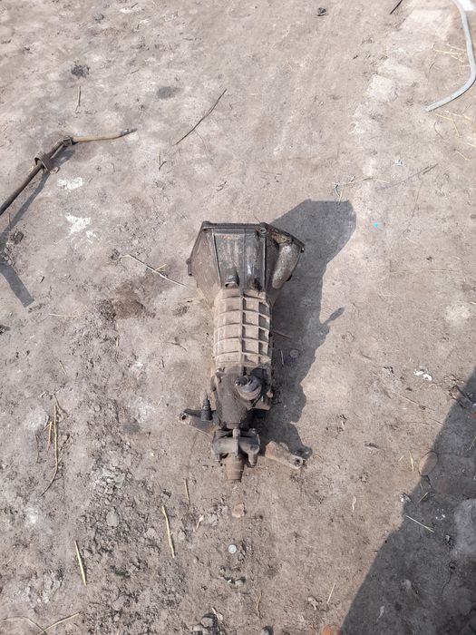 Продам коробку ваз 2105 4 ступка