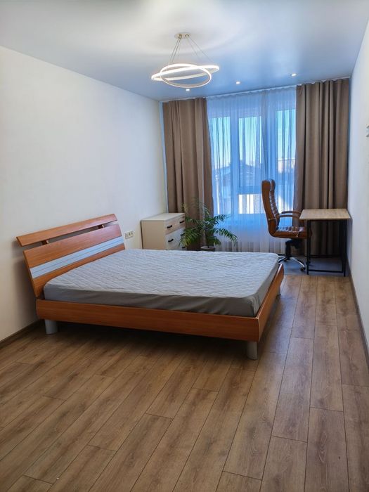 Здається 1к квартира Родинний Маєток