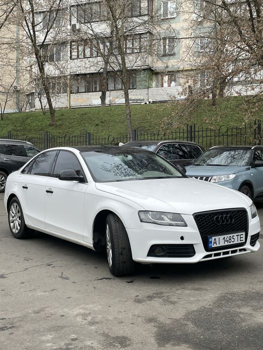 Audi A4 B8 (premium plus)