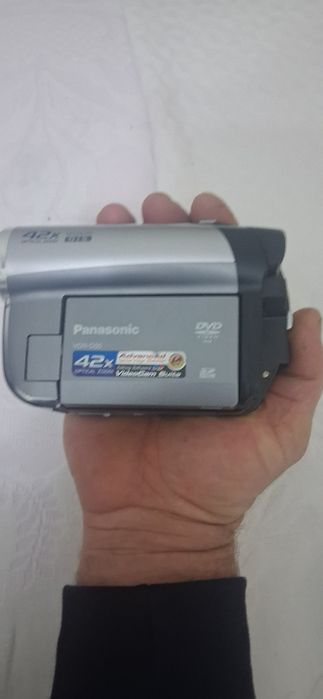 Câmara Panasonic VDR-D50 (Zoom  42x) + Acessórios + bolsa e DVD- RW