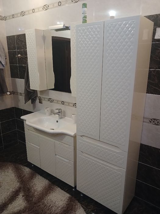 Меблі у ванну кімнату