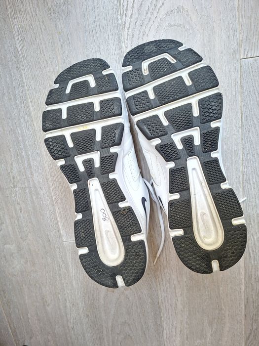 Кросівки nike T-LITE XI  45.5