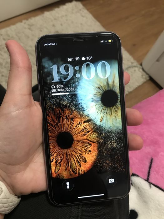Iphone 11 roxo 64gb