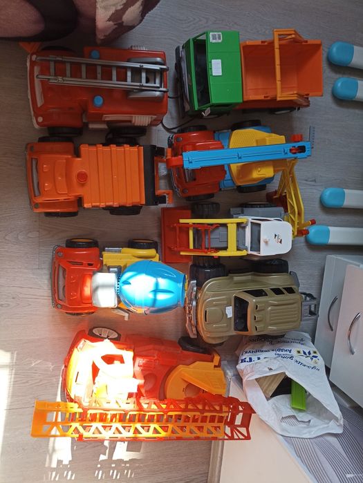 Машинки для ребенка