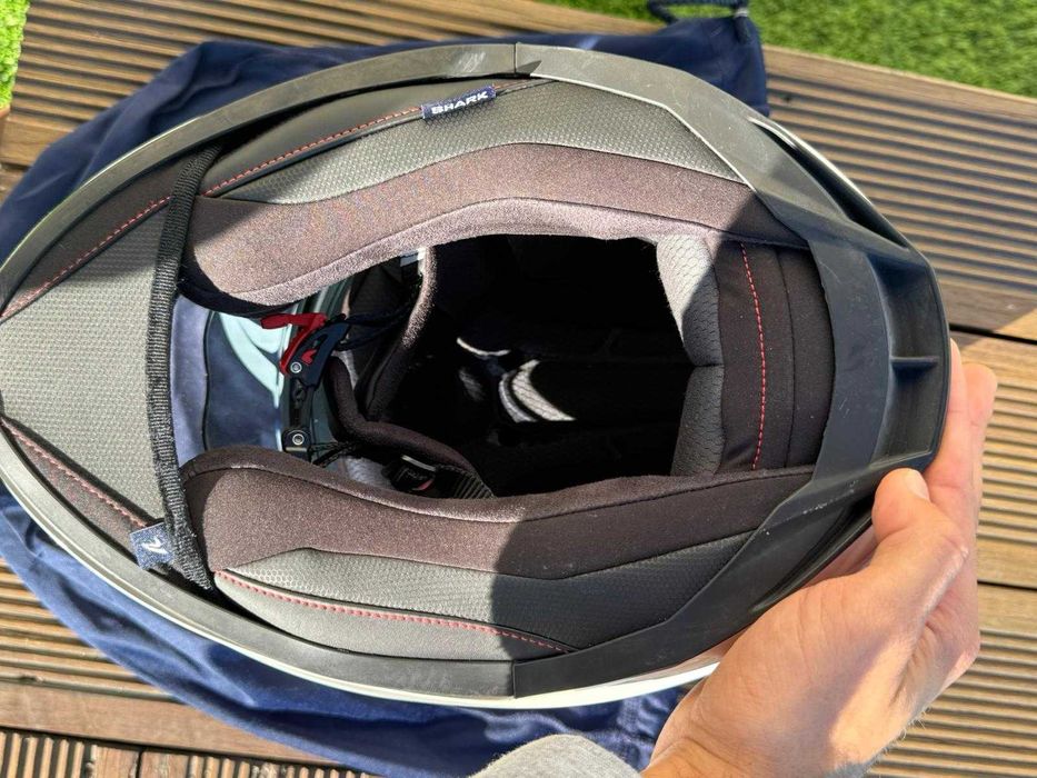 Capacete Shark D-SKWAL 3 – Tamanho S Como Novo