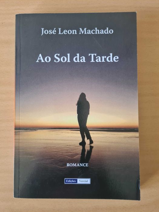 Livro "Ao Sol da Tarde" de José Leon Machado
