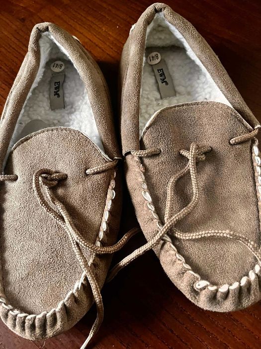 kapcie pantofle męskie