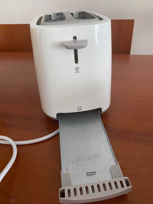 Torradeira Philips quase nova