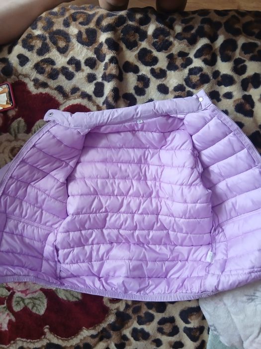 Куртка б/у майже нова
