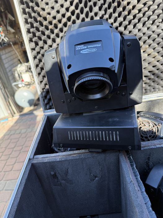 Głowice ruchome 8x Showtec Phantom 50 led mk1 - wifi dmx - 2 case show
