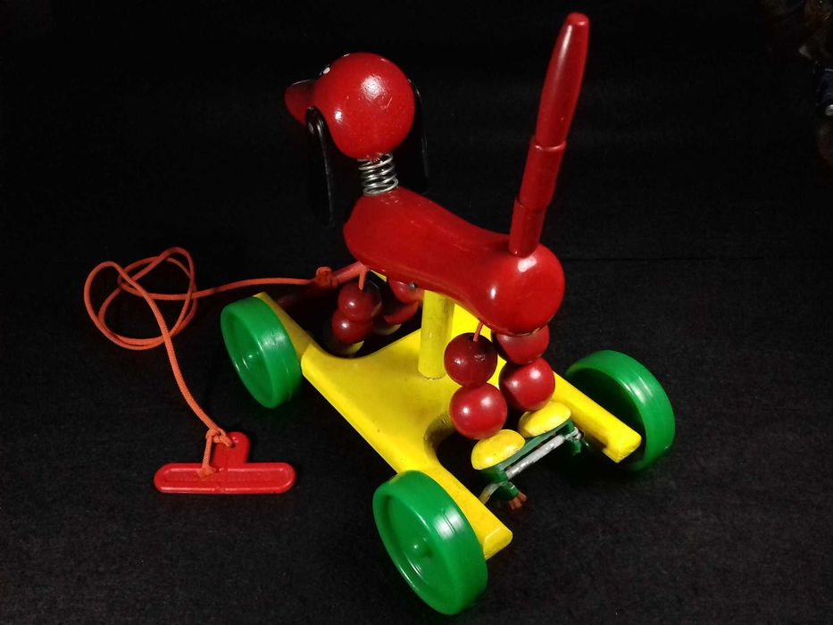 Indusbrinca - Cão de madeira e plástico - anos 1970/80' s