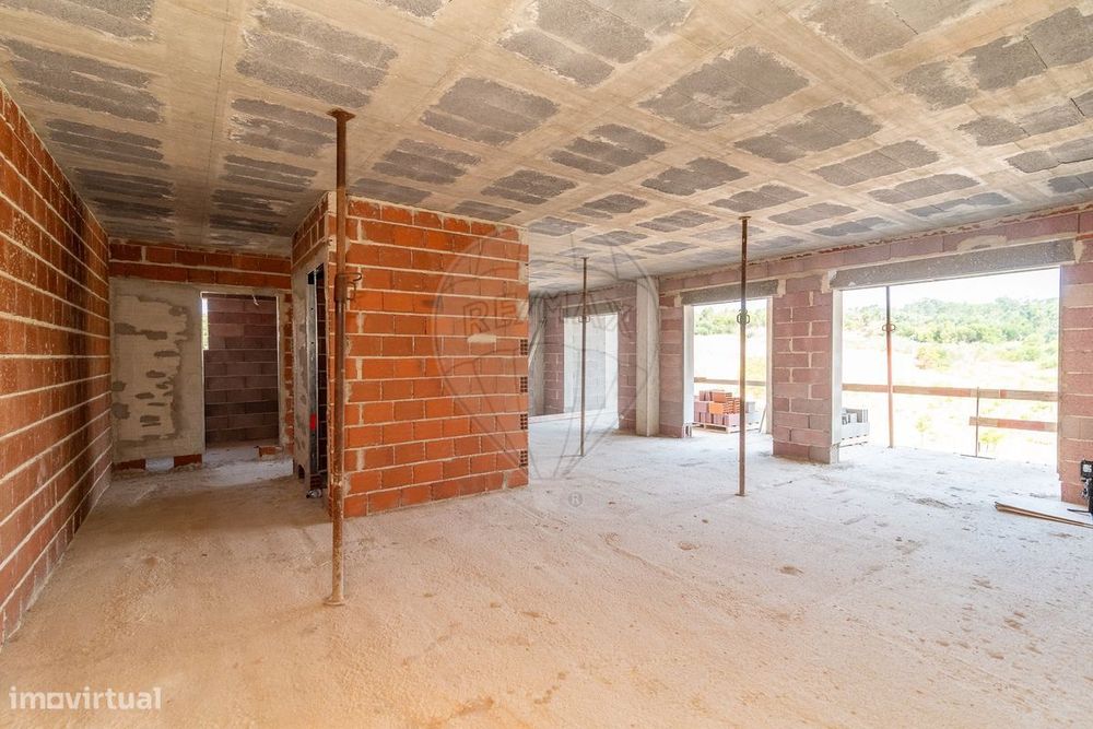 Apartamento T4 para venda