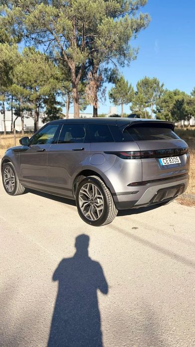 Land Rover Range Rover Evoque P300e R-Dynamic SE