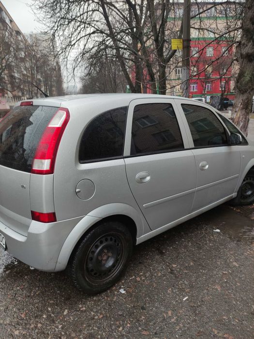 Продам Опель меріва