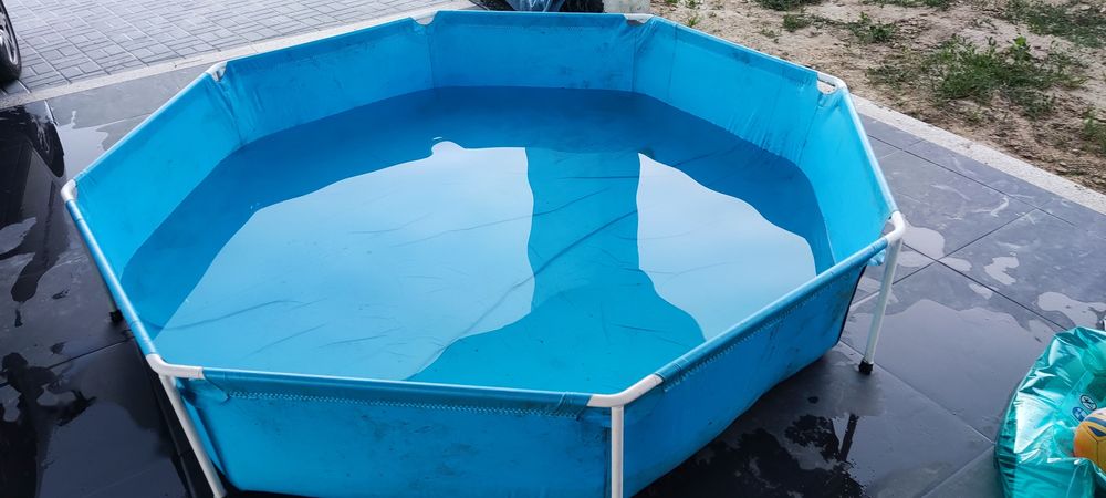 Piscina 2.5 diagonal 0.5 altura