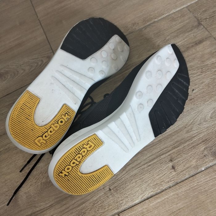 Buti Reebok dla hlopaka mężczyzna
