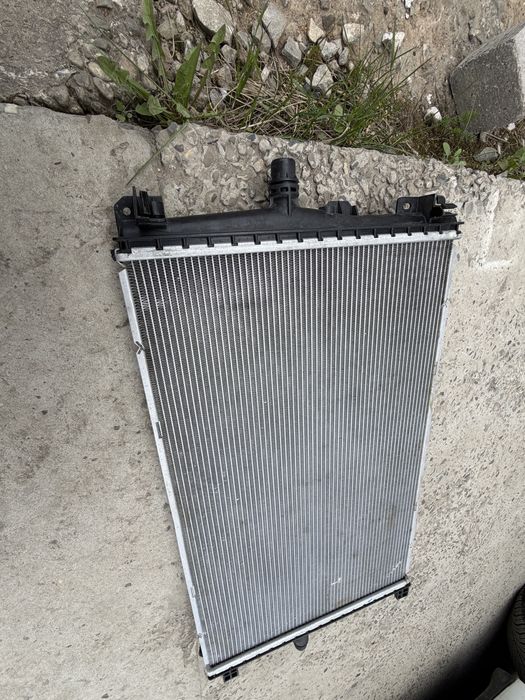 Радіатор Тесла 3 Y оригінал