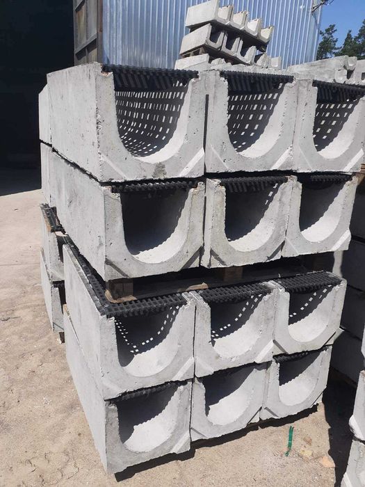 Лоток бетонний ЛВ з чавунною решіткою класу С Е  Люки чавунні ДОСТАВКА