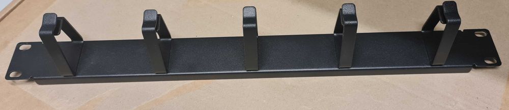 Passa Cabos 19" 1U 5 argolas metálico