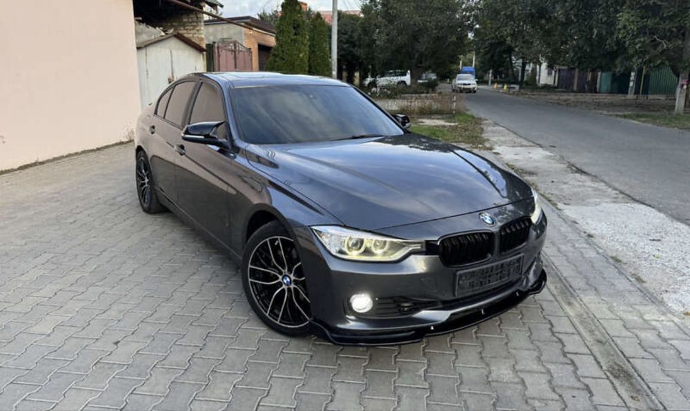 BMW F30 , 328i , 2012г