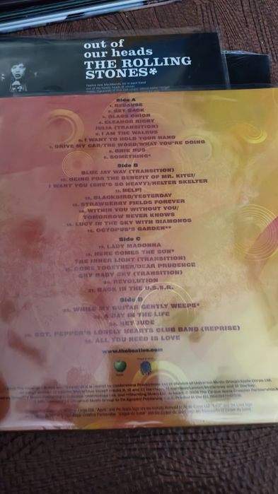 Rolling Stones
Beatles love 2lps
Roxy Music 
Selados