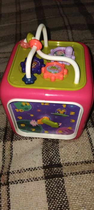 Музичний кубік-сортер