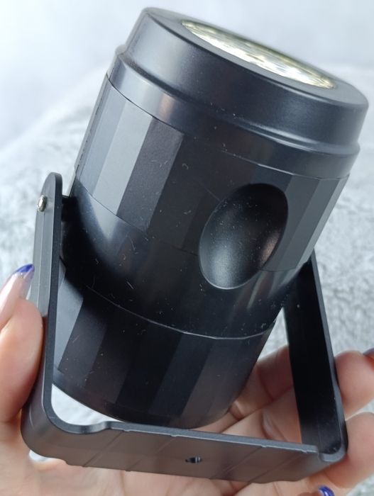 Projektor LED świąteczny płatki śniegu dekoracyjny lampka