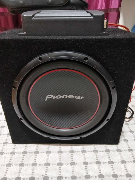 Subwoofer pioneer + Amplificador